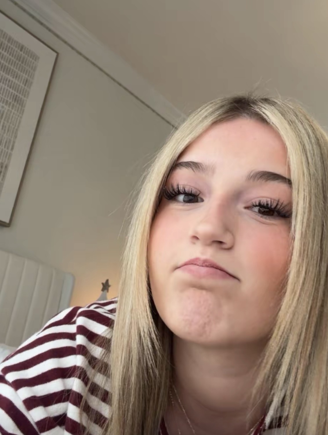 Ellablakelyy